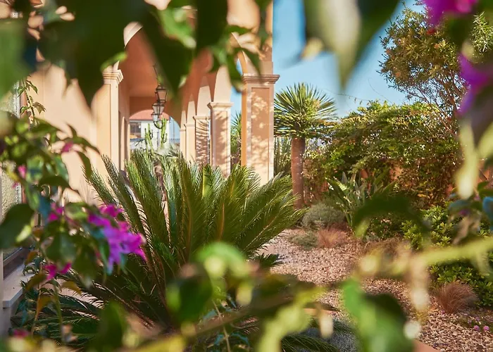 בית הארחה Silver Coast בליאל