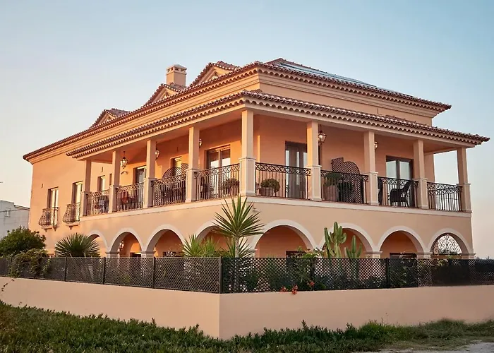 Silver Coast בליאל