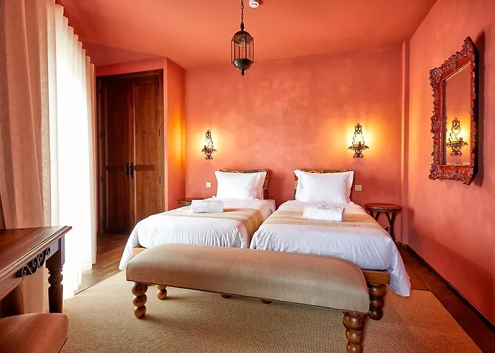 בית הארחה Silver Coast 4*